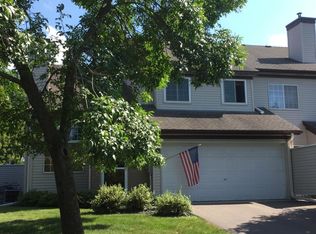 4015 Crystal Cir #109, Shoreview, MN 55126