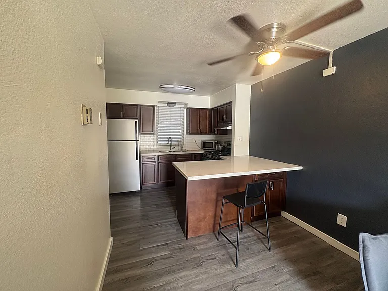 Scottsdale 5th Ave. Apartments — Photo 37