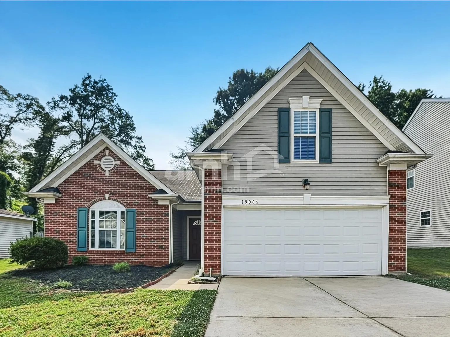 3 bed, 2.0 bath, 1622 sqft, $2,065 — Photo 1
