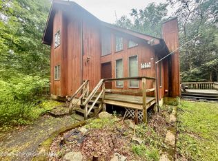 108 Tulip Trl #423, Tobyhanna, PA 18466