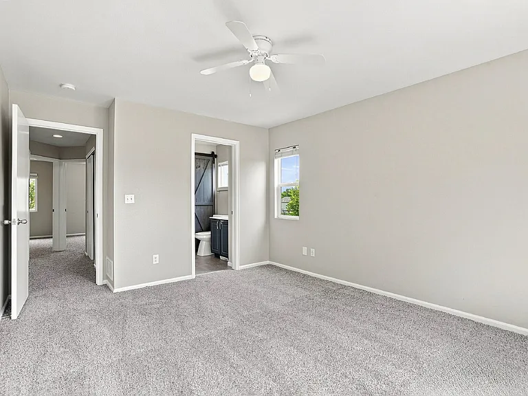 4028 Three Bridges Ct — Photo 20