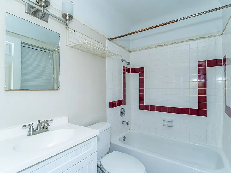 706 W French Pl #3 — Photo 16