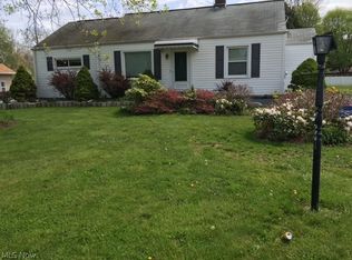 82 Lyndale Rd, Painesville, OH 44077