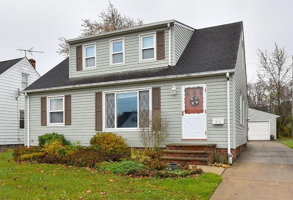 1st image of 13712 Maple Leaf Dr