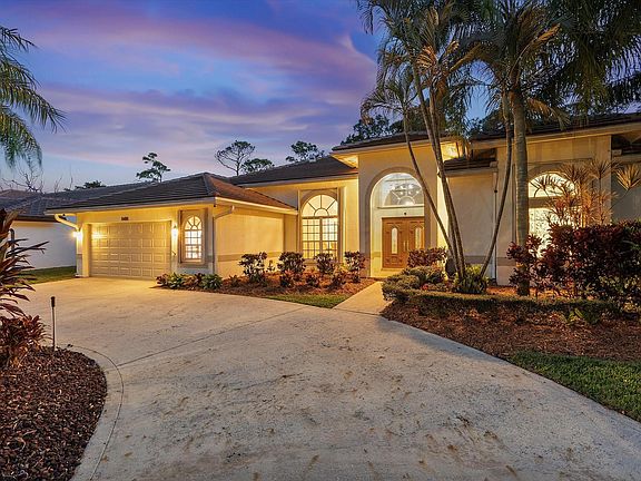 4th image of 8488 NW 43rd Court
