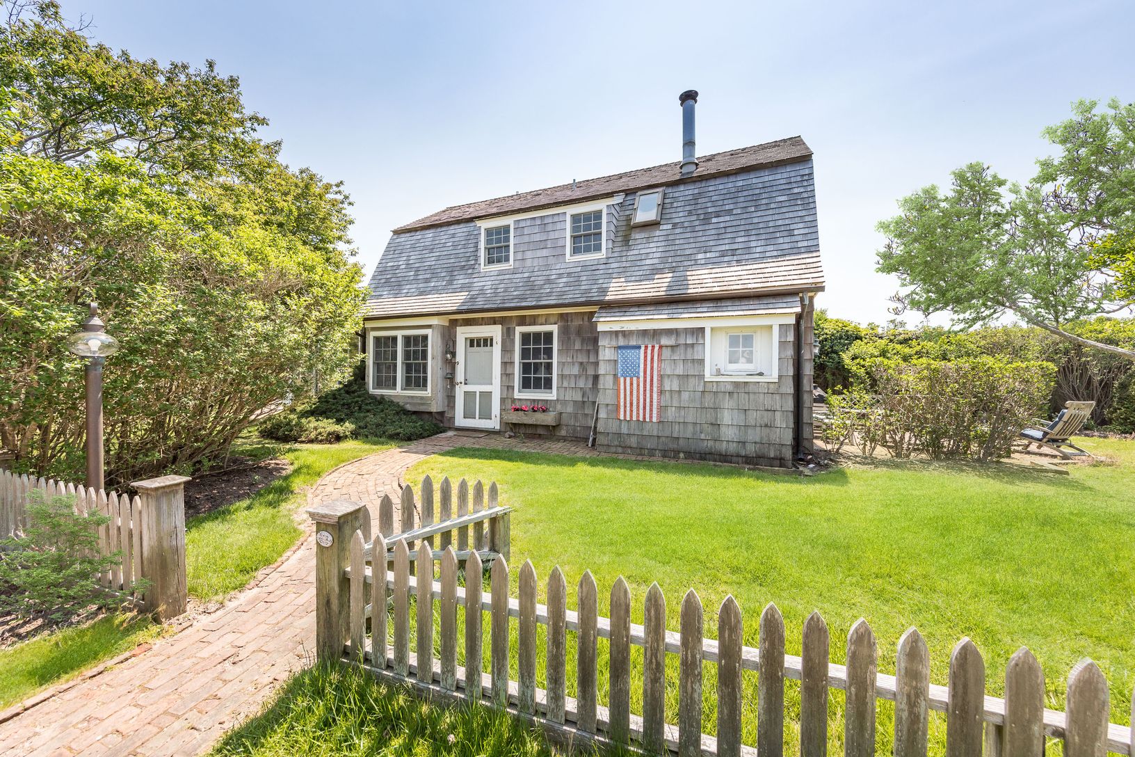 15 West End Rd, East Hampton, NY 11937 Out East