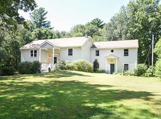 5 Groveland Bridge Rd, Haverhill, MA 01830