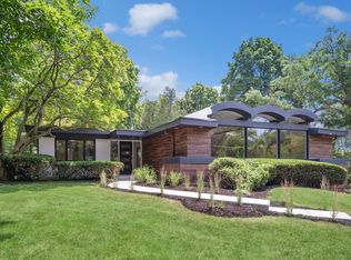 730 Highland Pl, Highland Park, IL 60035