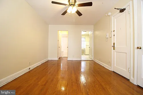 1612 Pine St Photo 1