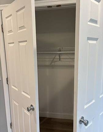 3rd image of 425 S 43rd St #2F