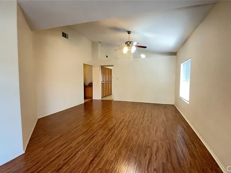 27531 Sierra Madre Dr — Photo 4