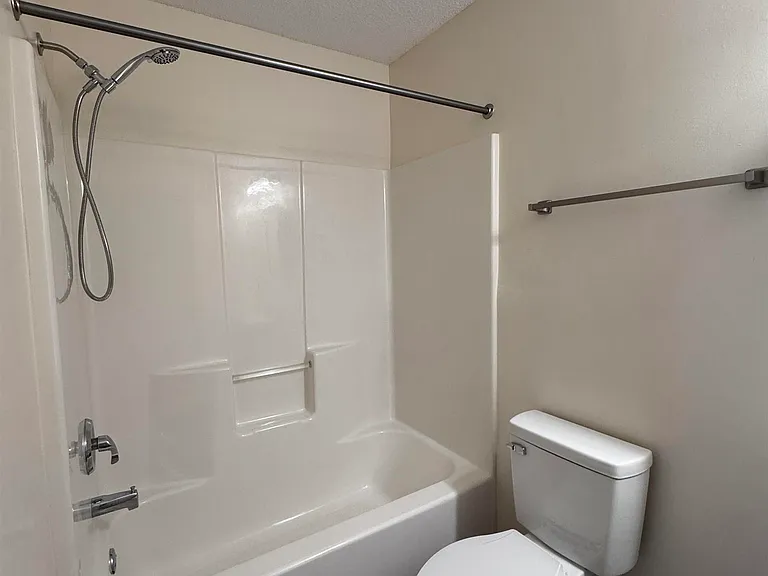 242 Katelyn Cir — Photo 11