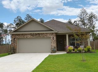 5543 Overland Dr, Biloxi, MS 39532