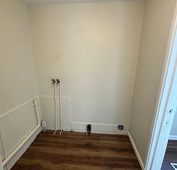64 New Bridge St #1 — Photo 12