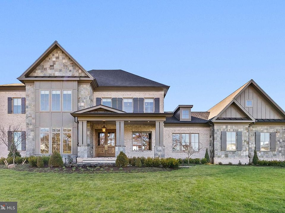 1st image of 22955 Montjoy Ct