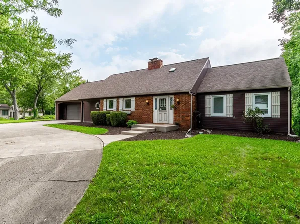 10234 Hickory Valley Dr, Fort Wayne, IN 46835