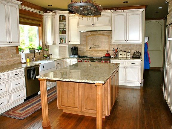 5th image of 9905 29th Street Ct E