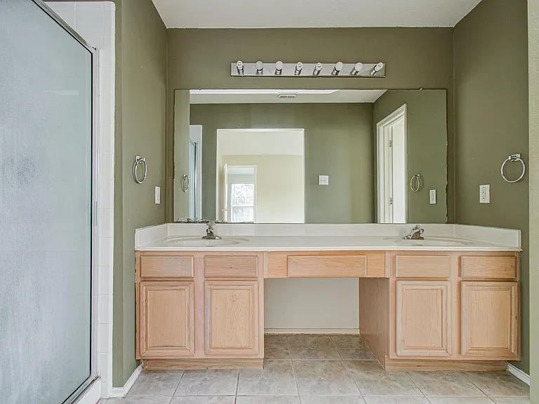 11714 Sweet Willow Ct — Photo 29