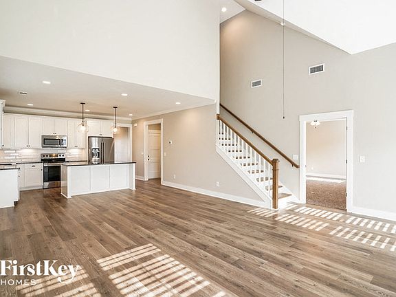 2nd image of 3559 Caroline Farms Dr