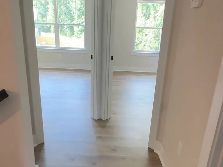 115 Clayton St — Photo 6