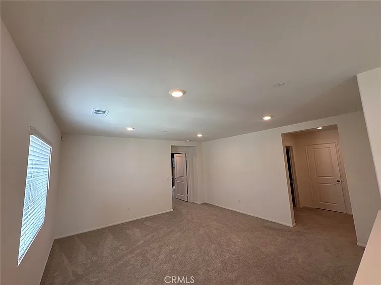 27548 Luna Ave — Photo 9