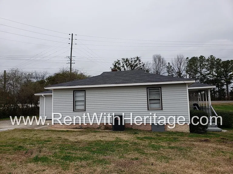 11931 Veterans Memorial Hwy — Photo 32