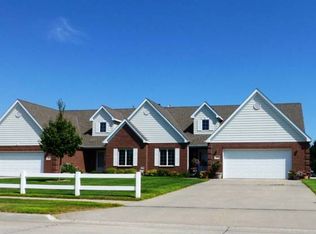 609 W 42nd St, Kearney, NE 68845