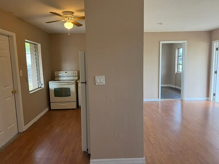 2733 Starlite Ln — Photo 18