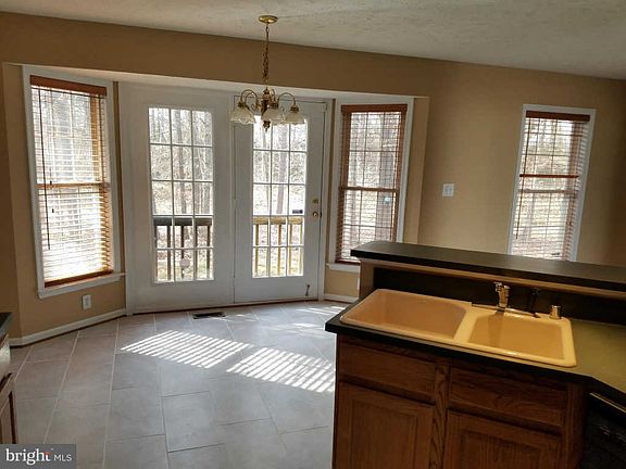 5th image of 5104 Monarch Ct