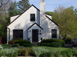 4005 Sunnyside Rd, Edina, MN 55424