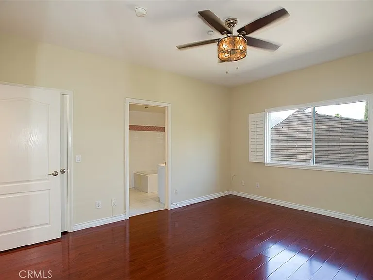 2345 Montrose Ave #5 — Photo 26