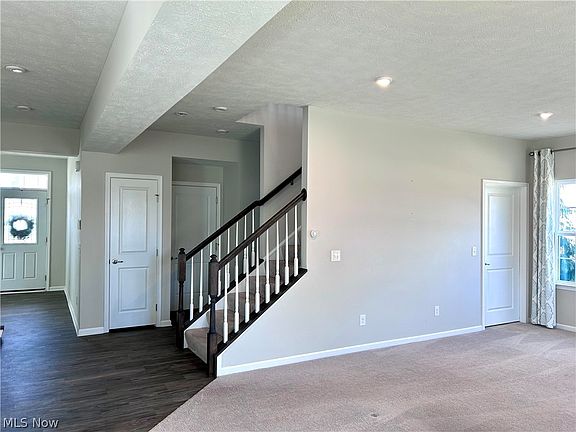 5th image of 4620 Briar Hill Dr