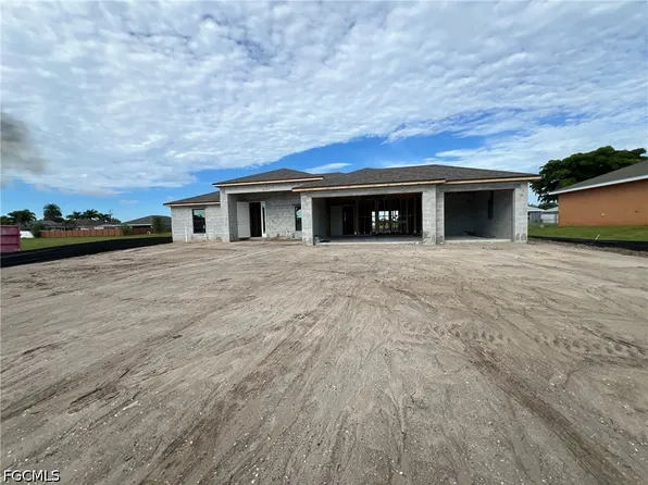 1318 Nelson Rd N, Cape Coral, FL 33993