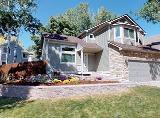 577 Spruce Cir, Louisville, CO 80027