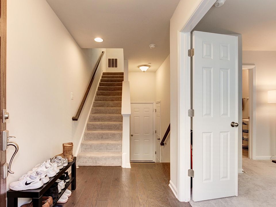 1st image of 7123 Brick Kiln Cir