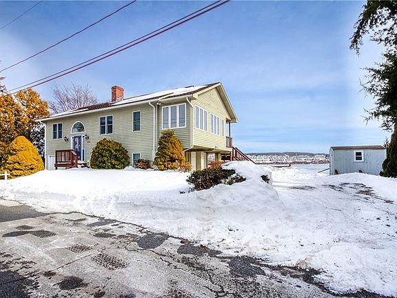 2nd image of 1309 Anthony Rd