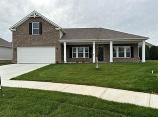 1961 Conifer Ct, Columbus, IN 47201