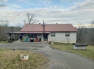 135 Ratliff Ridge Rd, Beattyville, KY 41311