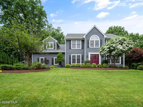 206 Shaker Ridge Drive, Niskayuna, NY 12309