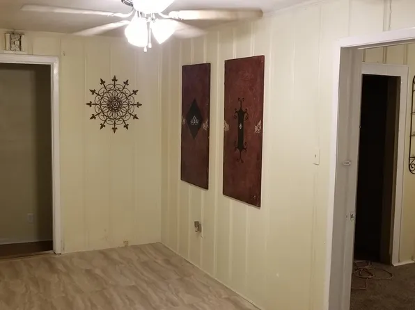 609 5th St, Chandler, TX 75758