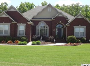 23735 Chadwick Dr, Athens, AL 35613