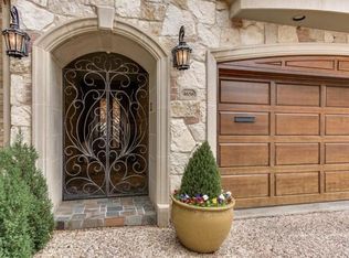 4656 Christopher Pl, Dallas, TX 75204