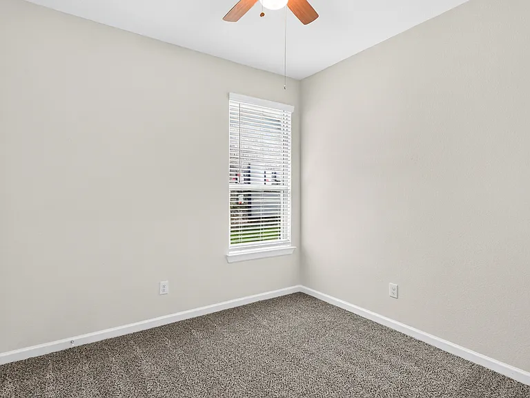 404 Vawter Dr — Photo 35