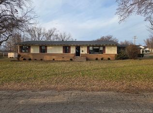 504 Woodland St, Eufaula, OK 74432
