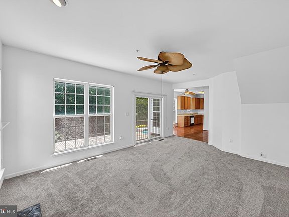 3rd image of 9200 Fox Park Rd