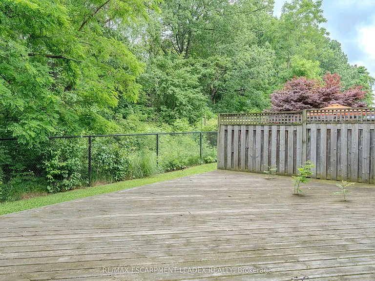 441 Stonehenge Dr #8 — Photo 30