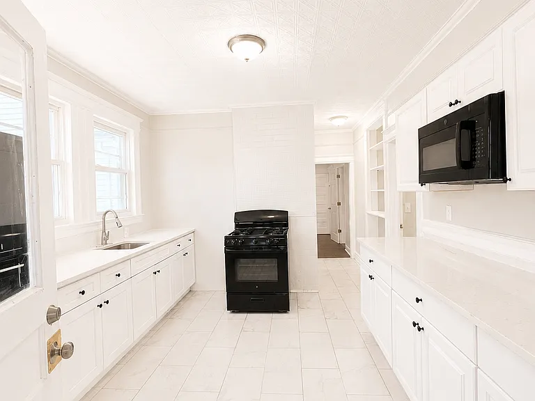 848 S 14th St #2 — Photo 14