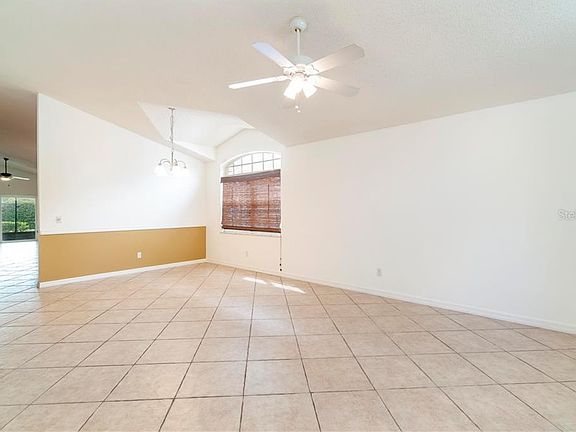 2nd image of 12744 Maribou Cir