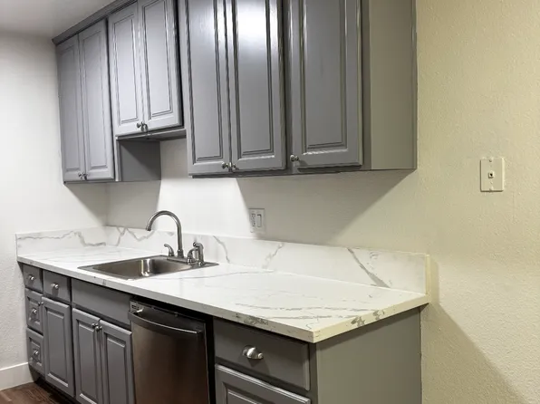 4556 Ashcroft Ave APT 43, Sacramento, CA 95841