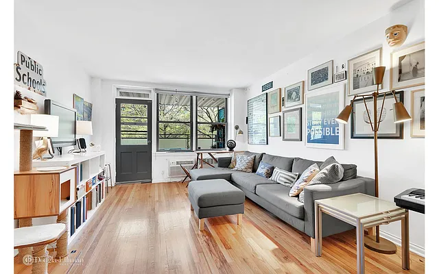 Sold by Douglas Elliman | media 14